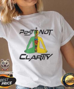 Top Post Nut Clarity V-neck