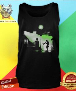 Top The Exorcist Of Silly Walks Tank-top