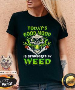 Awesome Skeleton Smoking Weed Cannabis Marijuana Leaves Skull V-neck