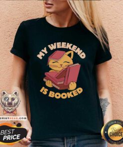 Happy My Weekend Is Booked Cat V-neck