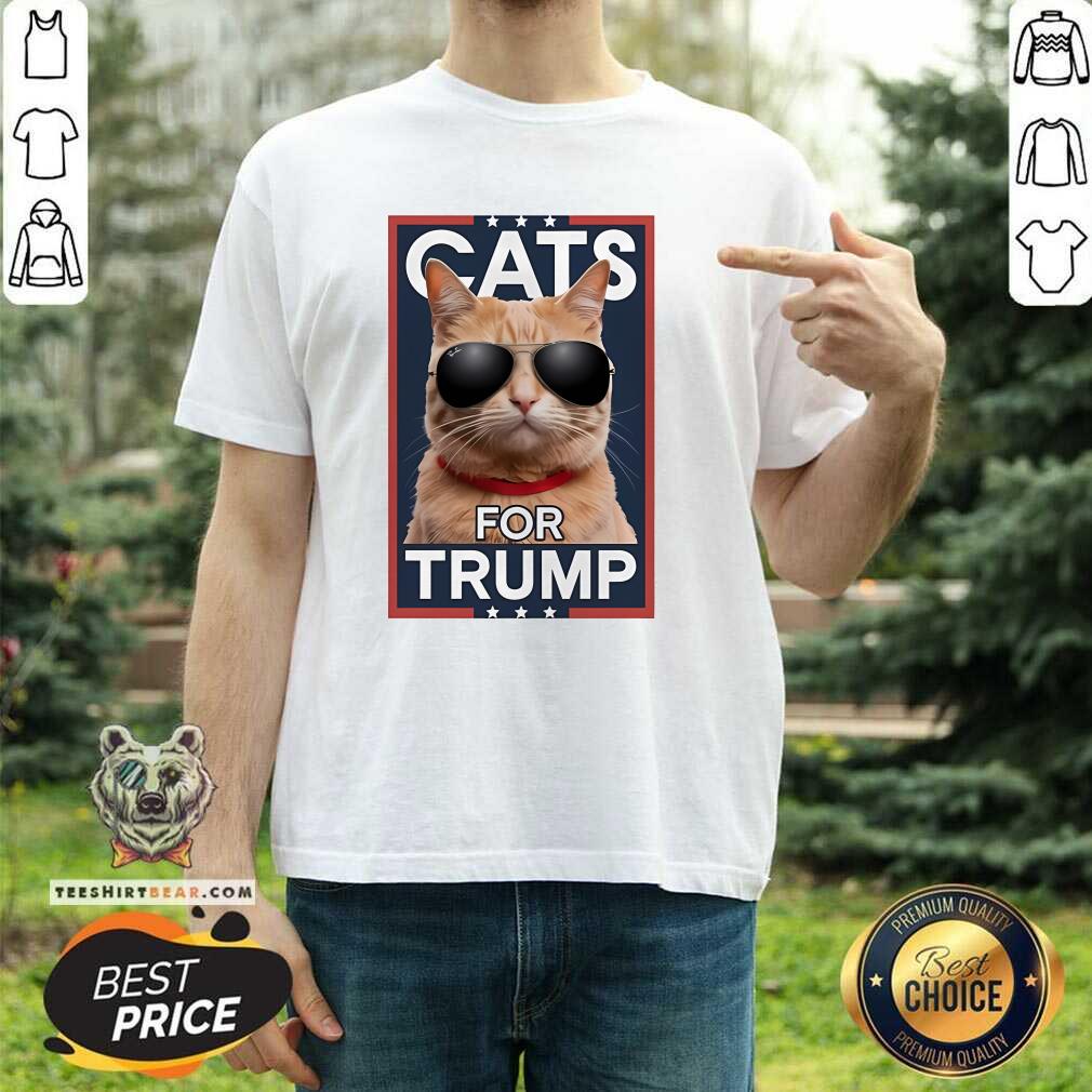 Original They're Eating The Pets Cats For Trump T-Shirt