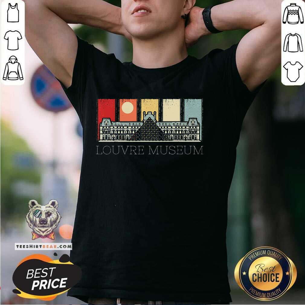 Premium Louvre Museum In Paris France T-Shirt