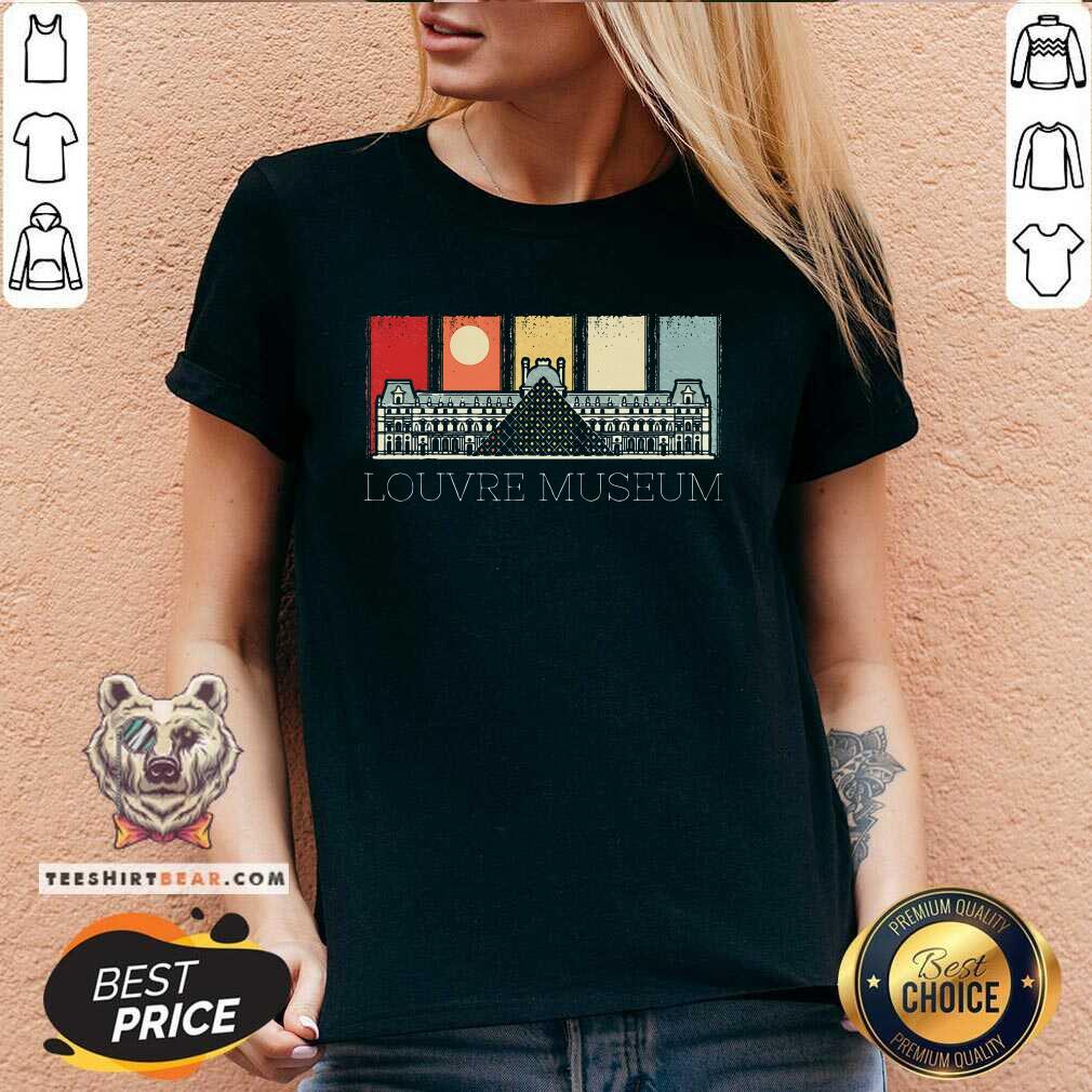 Premium Louvre Museum In Paris France V-neck