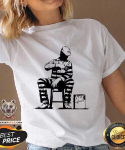 Pretty Dolk Prison Painter V-neck