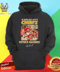 Pretty Kansas City Chiefs Patrick Mahomes 15 Signature Hoodie