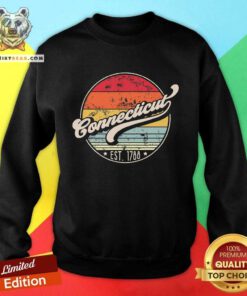 Funny Connecticut Home State CT Cool 70s Style Sunset Sweatshirt