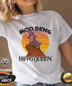 Premium Moo Deng The Hippo Queen Sunset V-neck