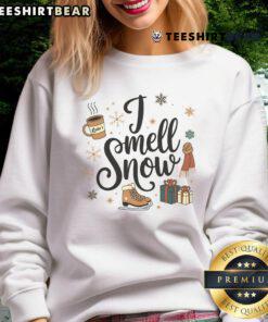 Cozy 'Good I Smell Snow Christmas Holiday' sweatshirt, perfect for winter festivities and holiday gatherings.