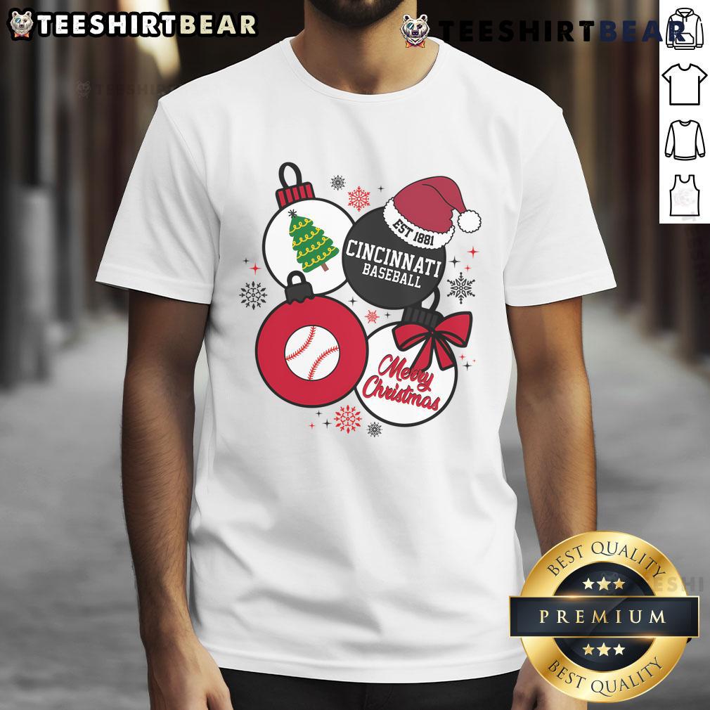 Good Merry Christmas Cincinnati Baseball Est 1881 T-Shirt featuring festive design and baseball graphics for fans.