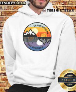 Good Vintage Grand Canyon National Park retro souvenir hoodie in vibrant colors, perfect for outdoor enthusiasts and travelers.