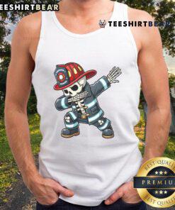 Funny skeleton firefighter dabbing in Halloween costume tank top, perfect for spooky celebrations and festive fun.