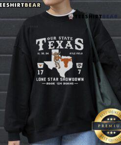 2024 Official Longhorns Texas sweatshirt featuring 'Lone Star Showdown' and 'Hook 'Em Horns' design for fans.