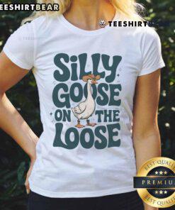 Funny retro silly goose on the loose meme graphic on a ladies tee, perfect for quirky fashion lovers.