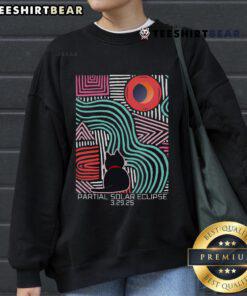 Funny solar eclipse cat sweatshirt for the 2025 partial solar eclipse, featuring a playful feline design and vibrant colors.