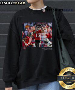 Official Evans Tampa Bay Buccaneers NFL Flash Features Week 18 Sweatshirt showcasing team logo and vibrant design.