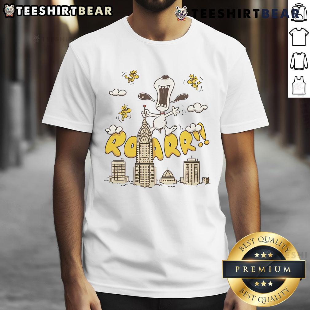 Adorable Beagle Snoopy graphic on a King Kong T-Shirt, perfect for dog lovers and fans of classic cartoons.