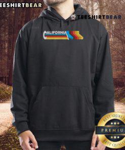 Colorful retro California hoodie featuring vibrant designs and a cozy fit, perfect for casual wear and style enthusiasts.