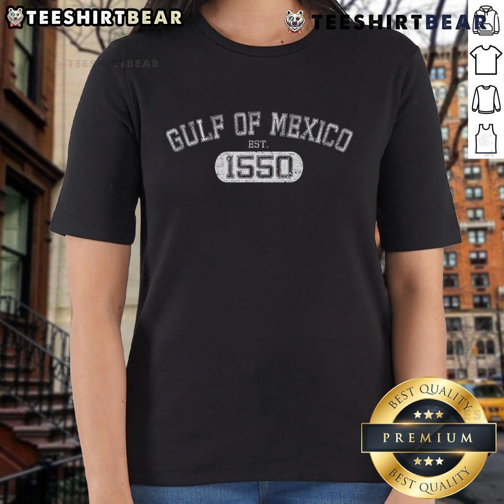 Retro Gulf of Mexico Est 1550 Mexican flag ladies tee showcasing vibrant colors and vintage design for stylish casual wear.