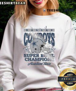 Official Dallas Cowboys Super Bowl VI Champions sweatshirt featuring team logo and championship details.