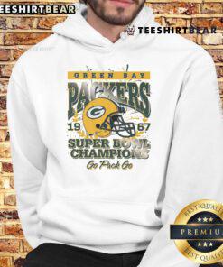 Official Green Bay Packers Super Bowl II Champions hoodie featuring team logo and championship graphics.