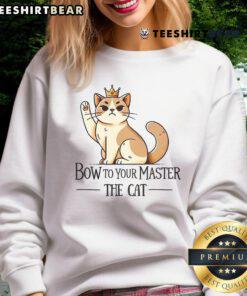 Adorable 'Cute Bow to Your Master' cat sweatshirt featuring a playful design, perfect for cat lovers and cozy fashion.