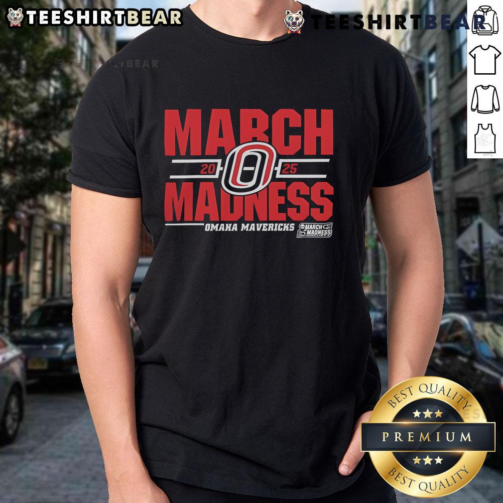 Alt Text: Top Omaha Mavericks 2025 March Madness D1 Men's Basketball T-Shirt featuring team logo and vibrant design.