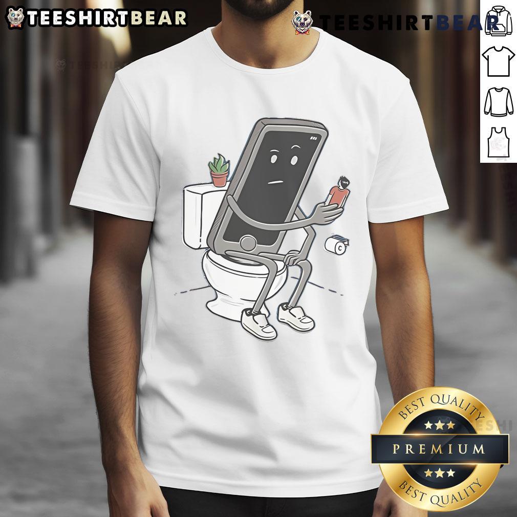 Funny T-Shirt featuring toilet phone humor, perfect for laughs and quirky fashion. Ideal gift for comedy lovers!