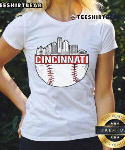 Stylish ladies tee featuring the vintage Cincinnati, Ohio skyline, perfect for city lovers and fashion enthusiasts.