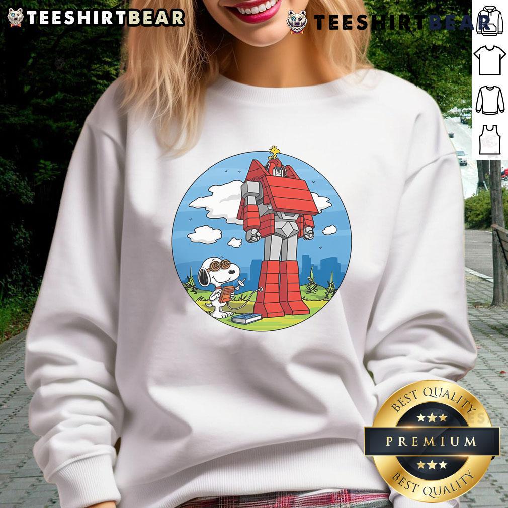 Awesome Beagletron 5000 sweatshirt featuring Snoopy and Woodstock, perfect for Peanuts fans and casual wear.