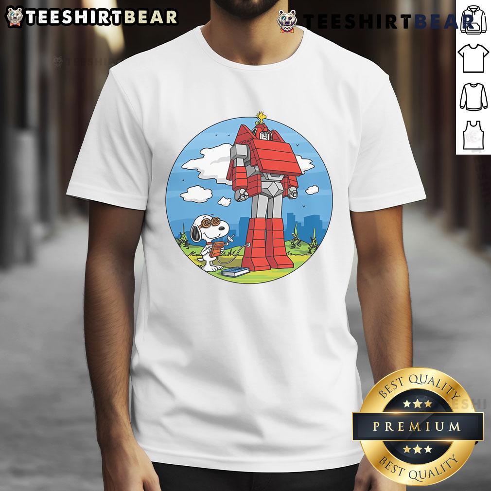 Awesome Beagletron 5000 T-Shirt featuring Snoopy and Woodstock, perfect for Peanuts fans and casual wear.