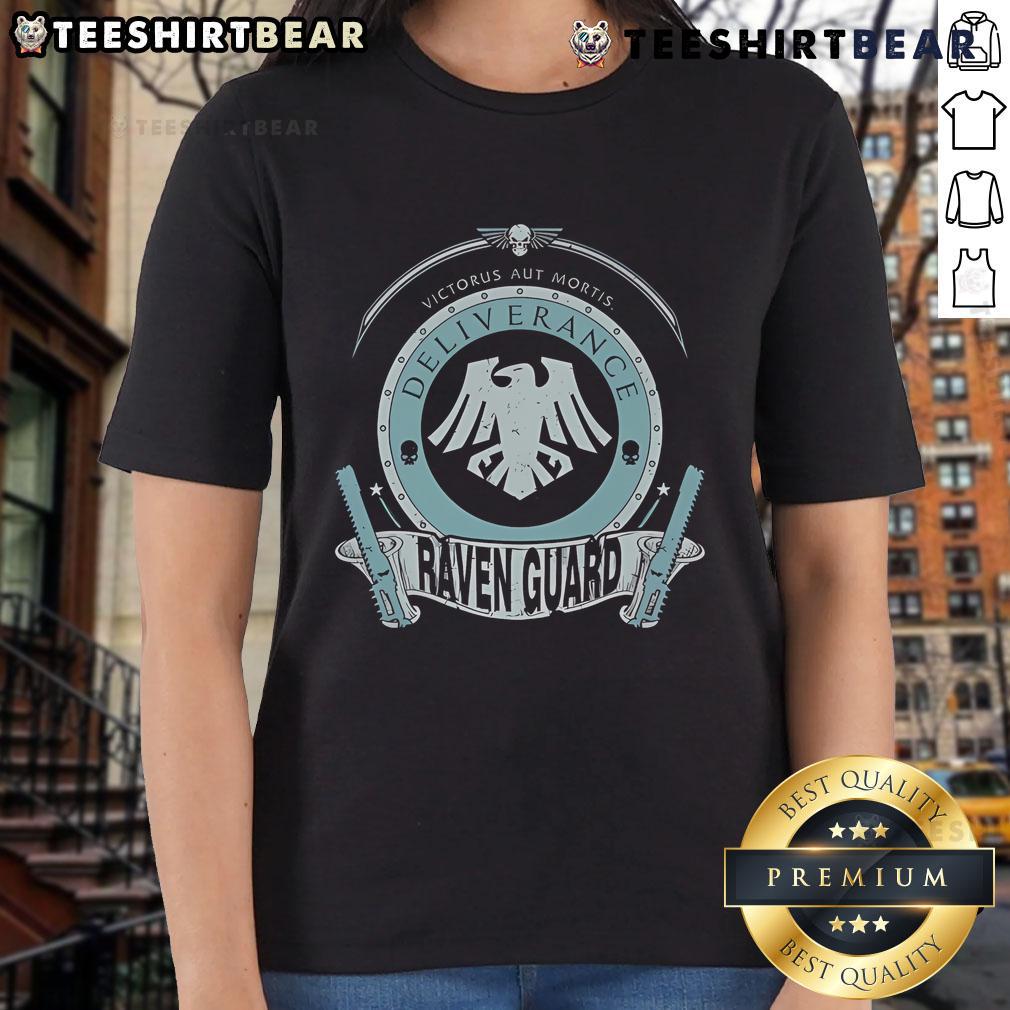 Top Victorus Aut Mortis Deliverance Raven Guard ladies tee with stylish design for fans of Warhammer 40K.