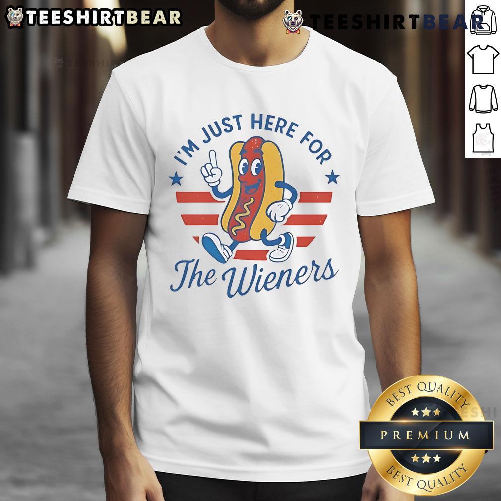 Alt Text: Funny 4th of July hot dog t-shirt with 'I'm Just Here For The Wieners' text, perfect for summer BBQs and celebrations.