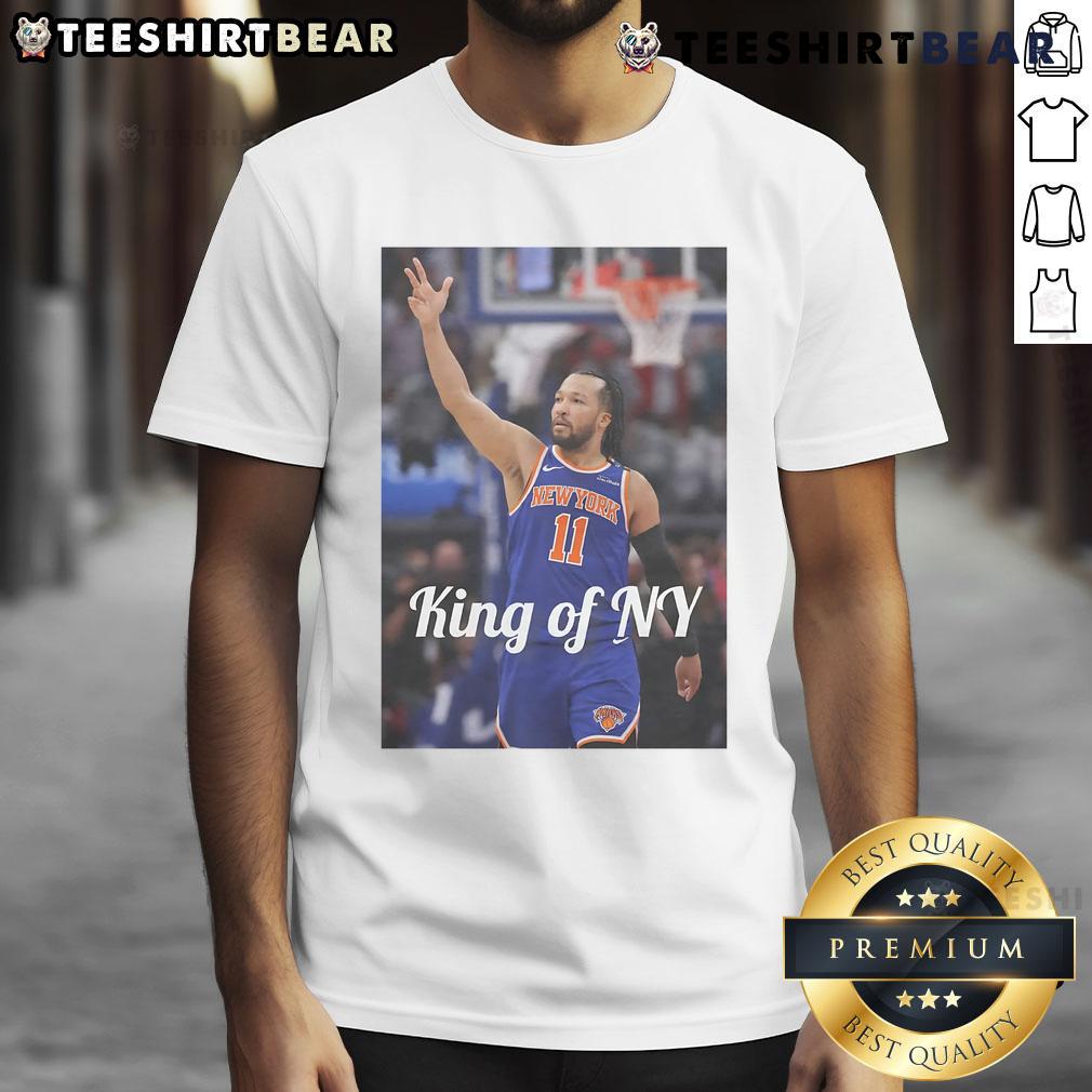 Alt Text: Official Jalen Brunson King Of NY 2025 T-Shirt featuring bold graphics and vibrant colors, perfect for fans.