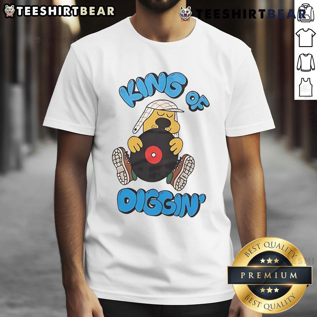 Top King Of Diggin' T-Shirt featuring a bold graphic design, perfect for digging enthusiasts and casual wear.