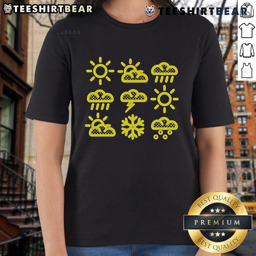 Top Menos El Oso Weather logo on a stylish ladies tee, perfect for weather enthusiasts and casual wear.