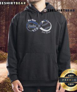Top New York Yankees hoodie featuring 'One Team. One Goal. One Love' slogan, perfect for fans showing team spirit.