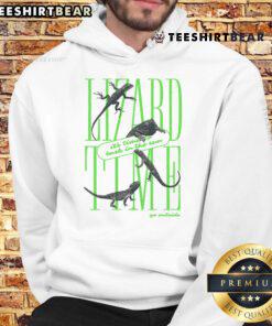 Awesome Lizard hoodie perfect for sunbathing outdoors, showcasing a vibrant lizard design ideal for nature lovers.