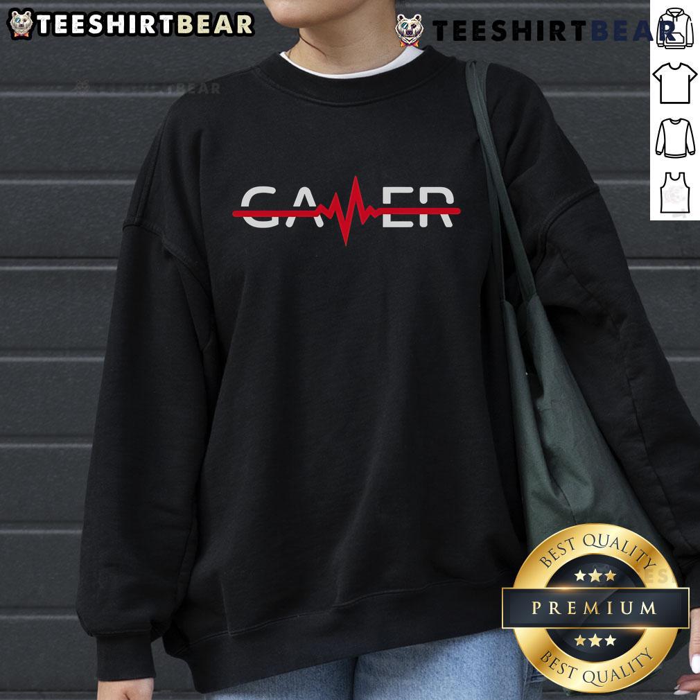 Cozy Top Gamer Heart Rate Sweatshirt featuring a stylish graphic, perfect for gaming enthusiasts and casual wear.