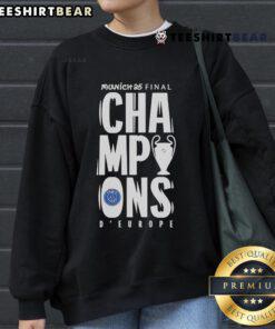 Top Paris Saint Germain UCL Champions Munich 2025 Europe sweatshirt featuring team logo and vibrant design.