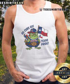 Alt Text: Awesome Chicago Cubs frog tank top featuring Texas pride flag colors, perfect for Cubs fans and pride celebrations.
