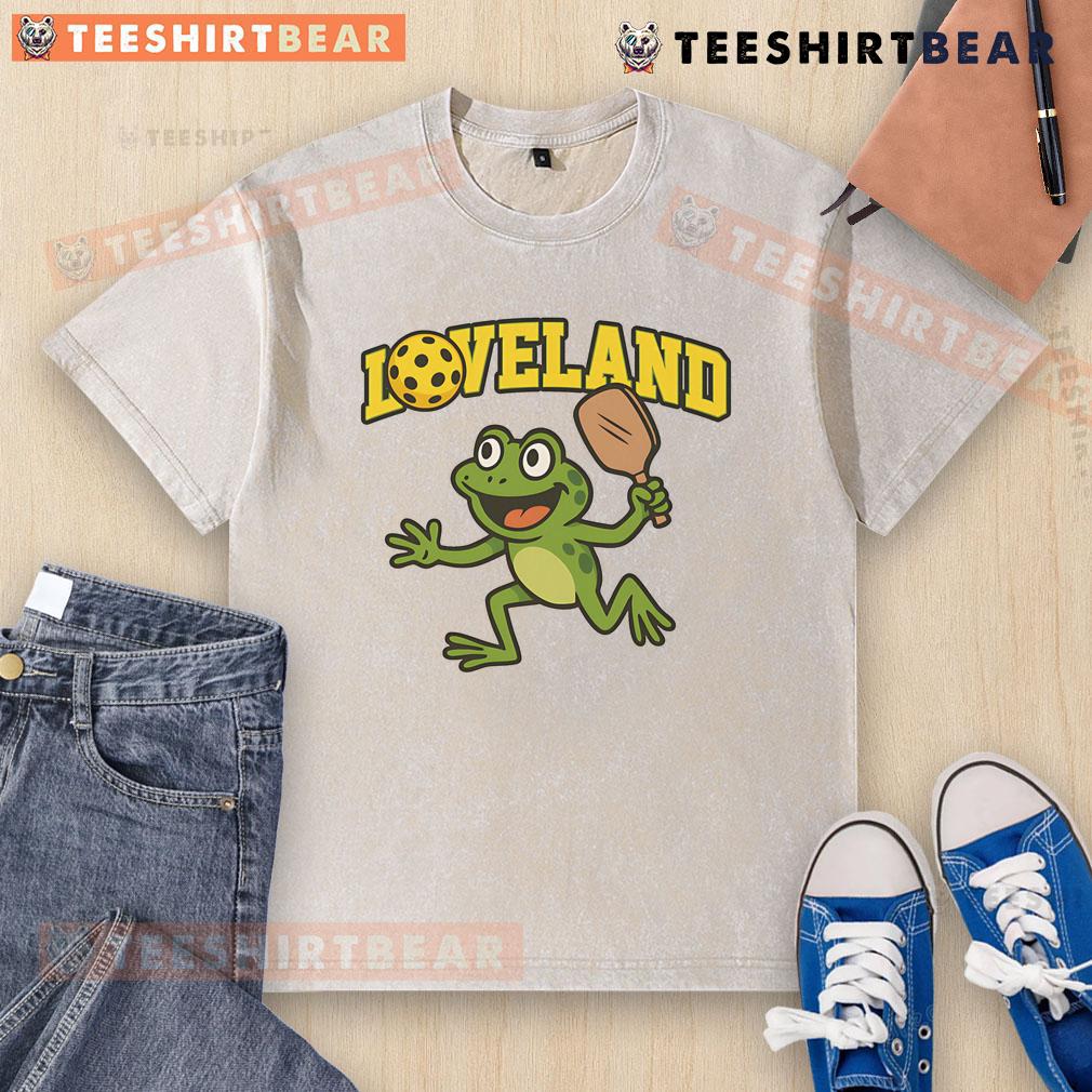 Awesome Loveland Frog Pickleball washed t-shirt featuring vibrant frog graphics and a fun pickleball design.