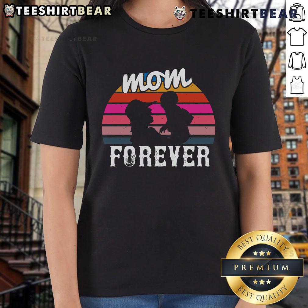 Awesome Mom Forever Retro Sunset Ladies Tee showcasing vibrant sunset colors, perfect for stylish moms.
