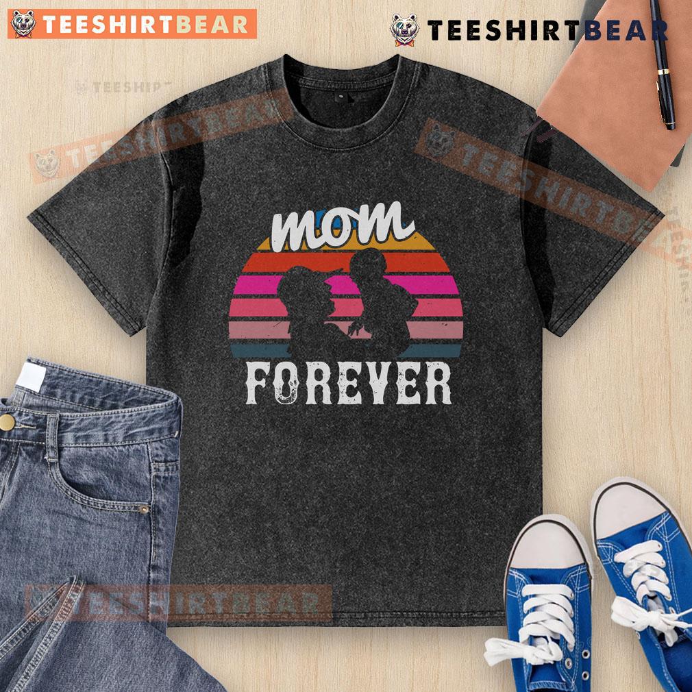 Alt Text: Awesome Mom Forever Retro Sunset Washed T-Shirt featuring a vibrant sunset graphic and stylish vintage design.