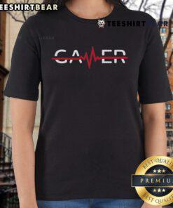 Original Game Gamer Heartbeat Gaming Ladies Tee showcasing a stylish design for female gaming enthusiasts.
