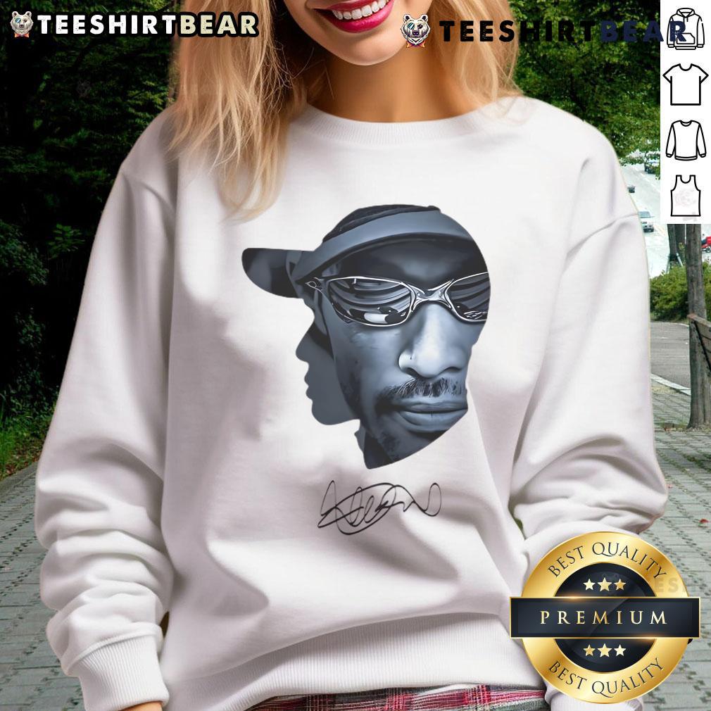 Alt Text: Ichiro Suzuki signature sweatshirt featuring stylish sunglasses design, perfect for fans and collectors.