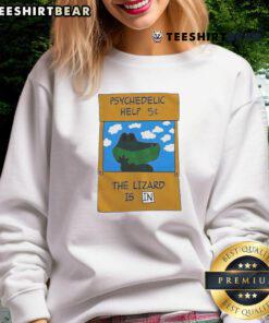 Alt Text: Cute psychedelic sweatshirt featuring a lizard design, perfect for animal lovers and unique fashion enthusiasts.