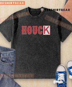 Alt Text: Top HOUC K Boston Red Sox washed t-shirt featuring a vintage design and soft fabric, perfect for baseball fans.