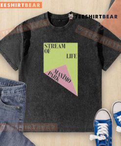 Top Maximo Park Stream of Life washed t-shirt featuring a vibrant design and soft fabric, perfect for casual wear.