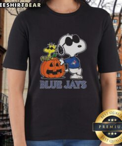 Alt Text: Awesome Snoopy Toronto Blue Jays MLB pumpkin Halloween tee for ladies featuring Peanuts cartoon design.