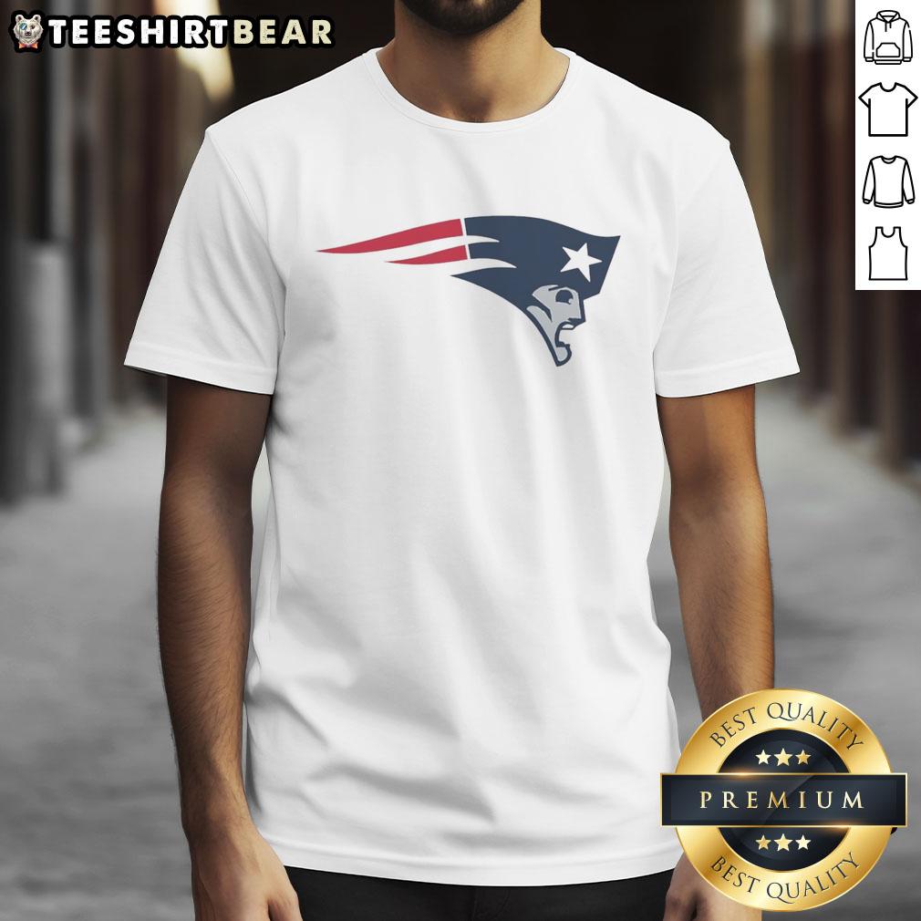 Funny New England Patriots logo T-shirt featuring a playful design, perfect for fans looking to showcase their team spirit.